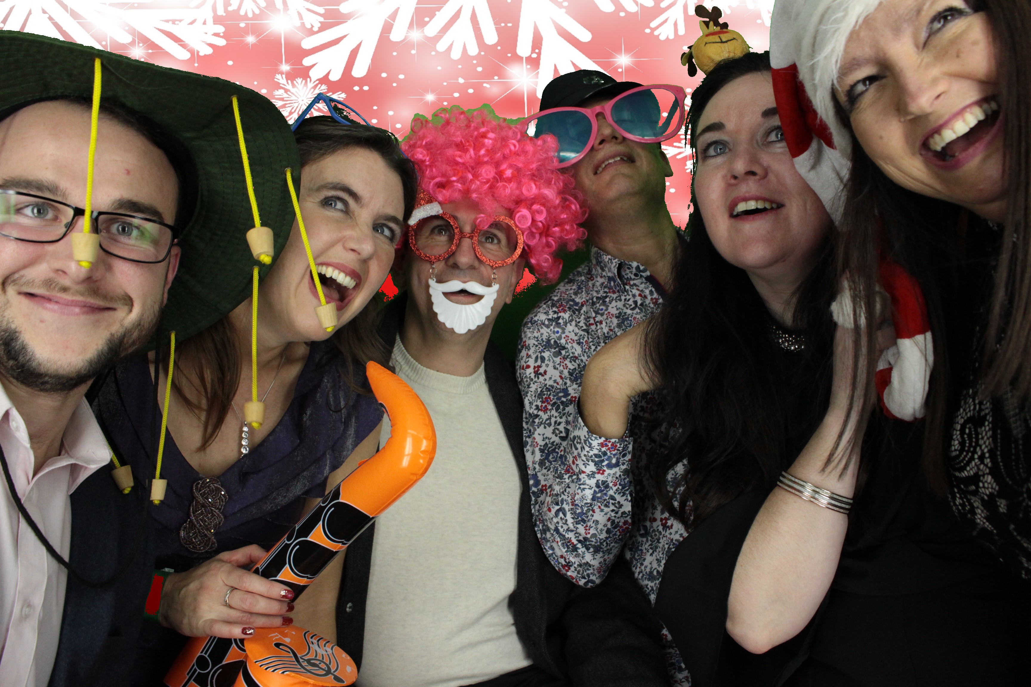One Line Christmas Party | View more photos from the event at gallery.myphotoboothexperience.co.uk/u/MyPhotoBoothExperienceLtd/One-Line-Christmas-Party